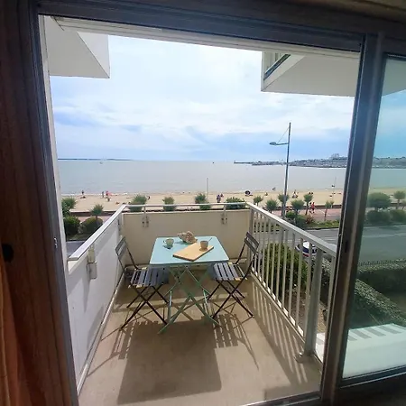 - Vue Pour Cet Face A La - Grande Conche